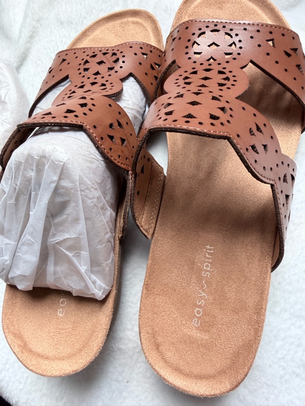 Easy Spirit Women's Tan Laser-Cut Slide Sandals - Picture 2 of 4